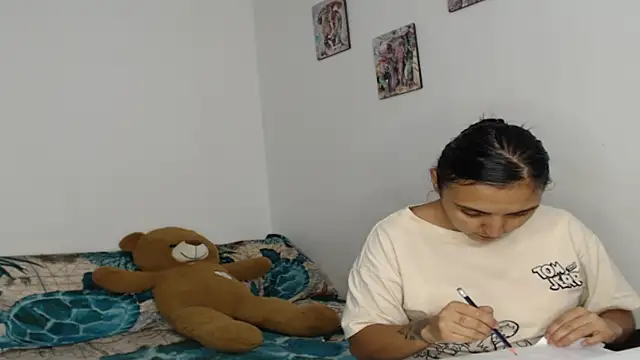 kathy_luisa's cam snapshot