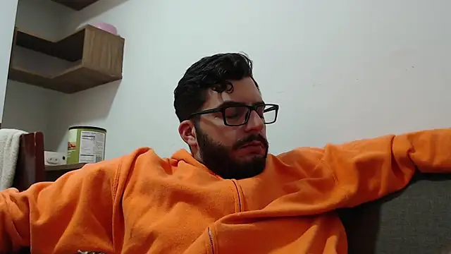 thomas_gun live sex cam