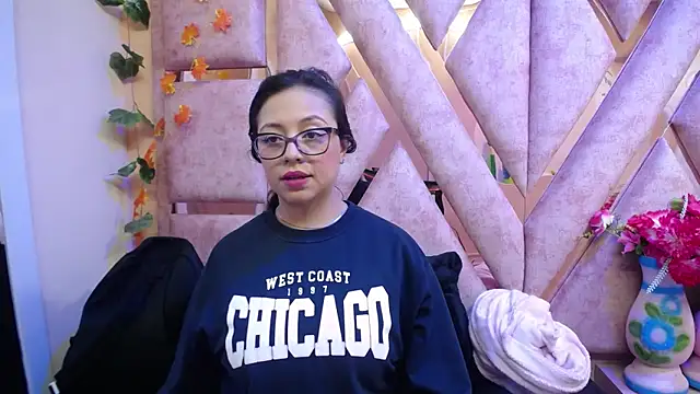 slut_anal_'s cam snapshot