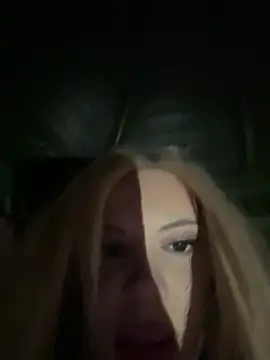 AlyssaFoxx_ live sex cam