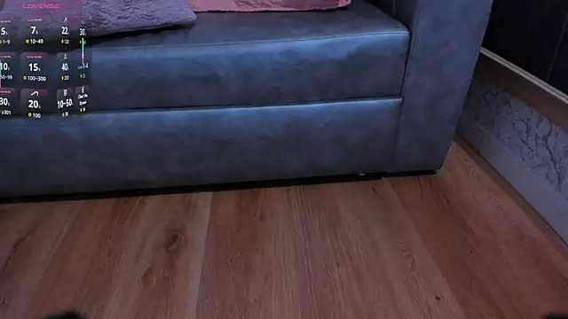 Hannah--Moon live sex cam