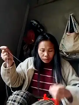 Ana_hoa live sex cam