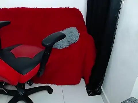 ibu_fox's cam snapshot