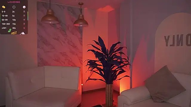 AliceHarper_'s cam snapshot