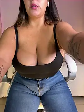 milly_cruz's cam snapshot