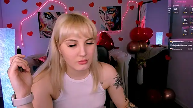 lola_sun12's cam snapshot