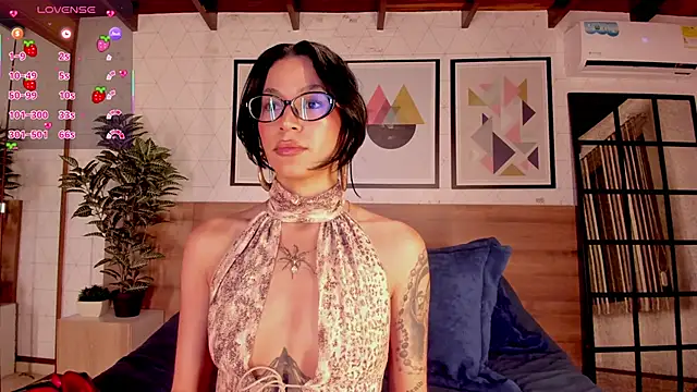 LunaRuso's cam snapshot