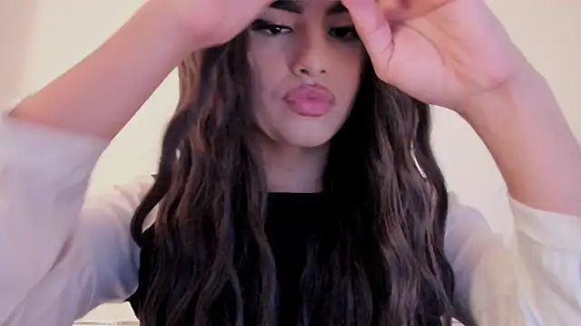 Sophia_Cambpell live sex cam