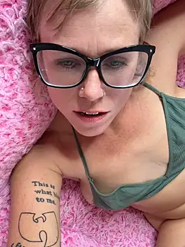 goodgirlbabydoll live sex cam