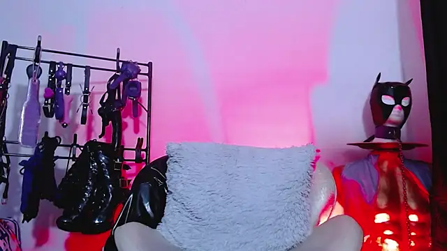 IvanaFetish's cam snapshot