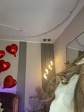 KiraBarlows's cam snapshot