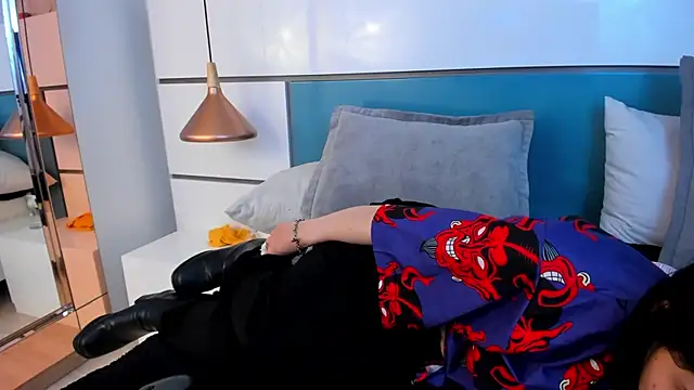 Ashkoreh's cam snapshot