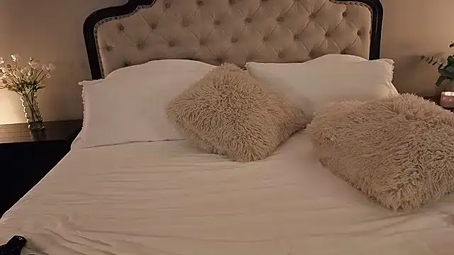 Hot_Wife_Amber live sex cam