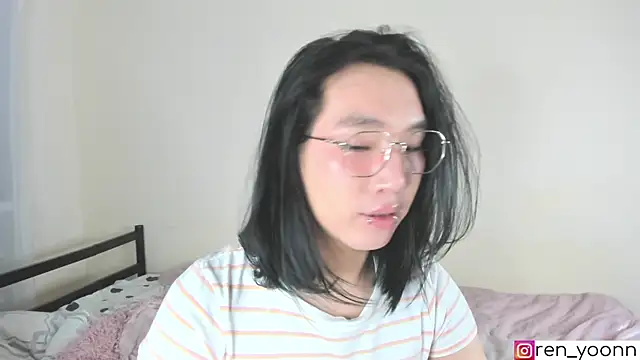 Ren_yoon live sex cam