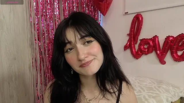 AlessandraLB live sex cam