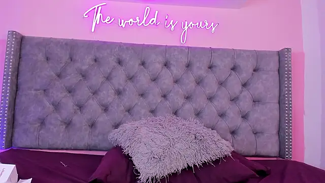 Sophiia_77's cam snapshot