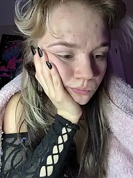 Cutiepiespanks live sex cam