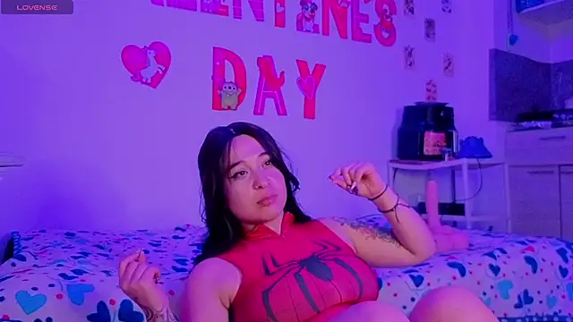 Celeste_Bauman live sex cam