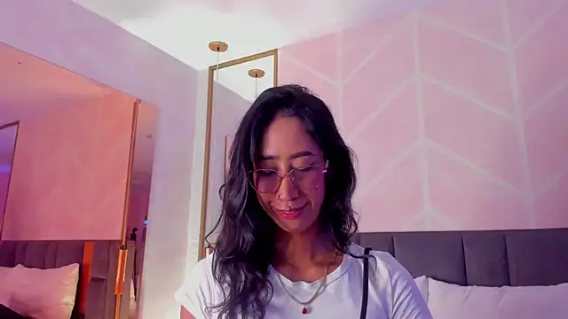 GabyPetit's cam snapshot