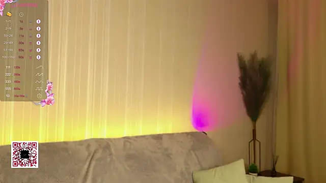 Rebeca_Mars's cam snapshot