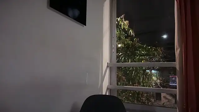 romeolovedark's cam snapshot