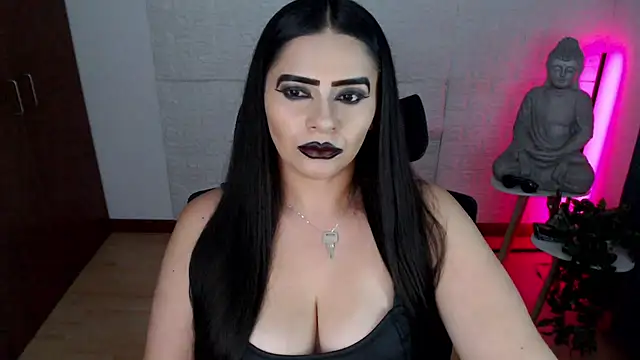 GODDESS_EVANS's cam snapshot