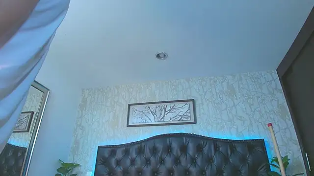 Lander_Cruz live sex cam