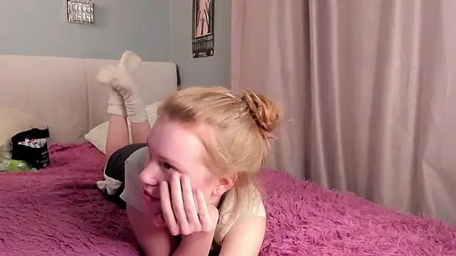 KarieBowery's cam snapshot