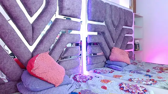 Taylor_scottt's cam snapshot