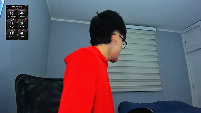 tom_Howard live sex cam