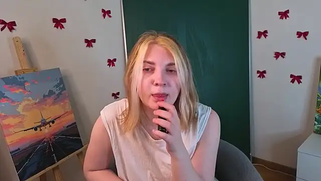 AlbaPolitte's cam snapshot