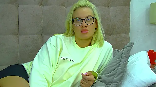 MariaNeumann's cam snapshot