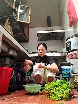 Basanis68's cam snapshot