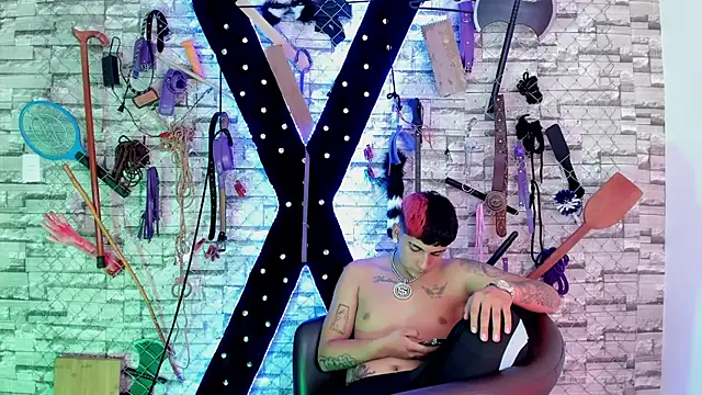 Arion_and_Velvet_bdsm live sex cam