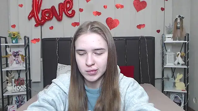 LauraHlot's cam snapshot