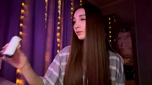 HollyPaw's cam snapshot