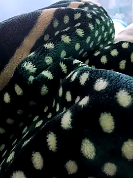 Hikhan12's cam snapshot