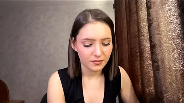 FoxieFlare's cam snapshot