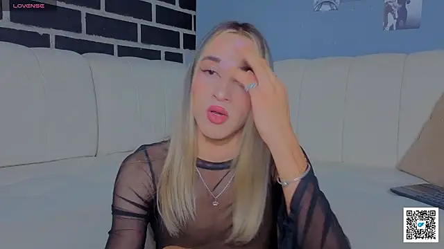 Goddivaa live sex cam