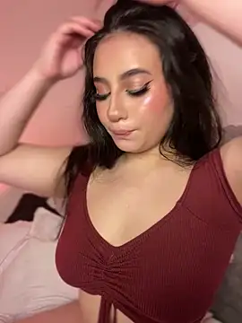 Sofiia_Vegaa's cam snapshot