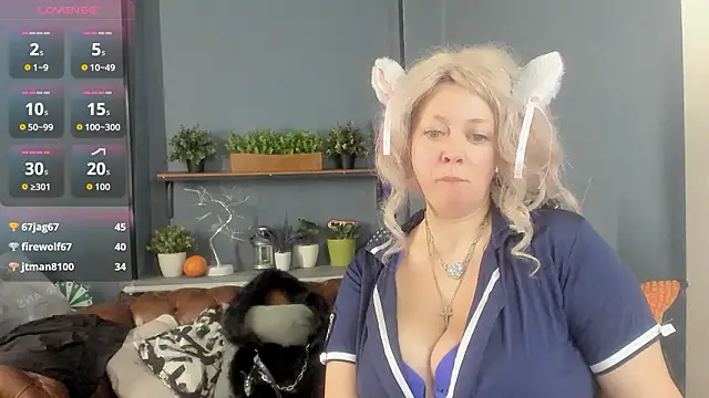 JessicaFoxie's cam snapshot