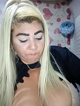 BonniAdams's cam snapshot