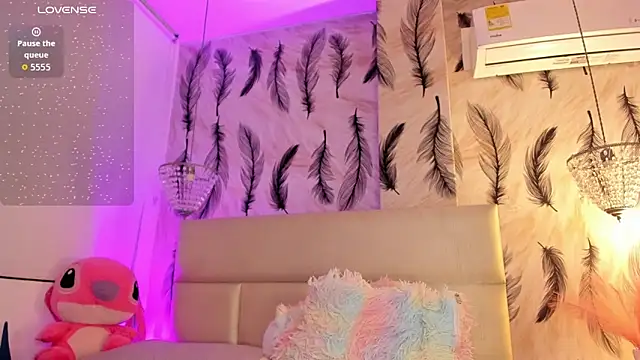 Vivi_prinncess live sex cam