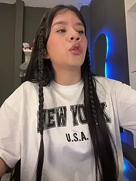 alhaana_'s cam snapshot