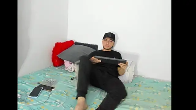 candy_jeremy11's cam snapshot