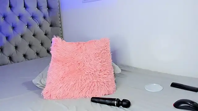 Eva_Olimpo's cam snapshot