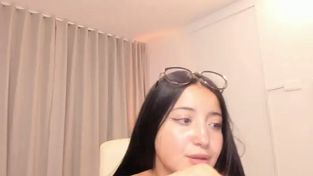 Ali_itcaduu's cam snapshot