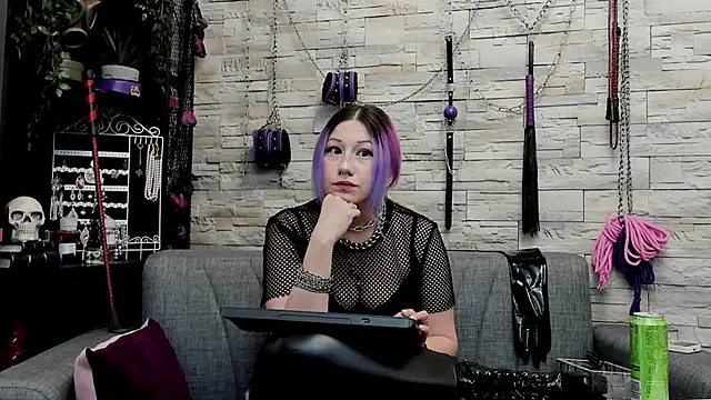 CruelMistress's cam snapshot