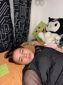 Ema_kraus's cam snapshot