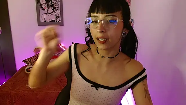 Kind_Scarlett's cam snapshot